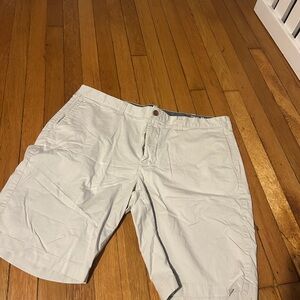 J.Crew Men's Casual Tan Shorts - Size 38